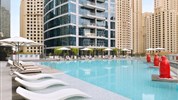 Intercontinental Dubai Marina - EXTERIÉR - Pohled na bazén