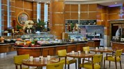 Hilton Dubai Jumeirah Beach - INTERIÉR - Restaurace - Posezení