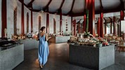 The Surin Phuket - Restaurace