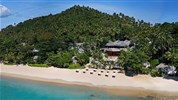 The Surin Phuket - Pláž a celkový pohled na hotel