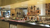 DoubleTree by Hilton Resort & Spa Marjan Island - Restaurace