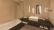 DoubleTree by Hilton Resort & Spa Marjan Island - INTERIÉR - Pokoj - GUEST