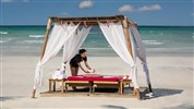 Ajman Hotel - (Exteriér) - Pláž