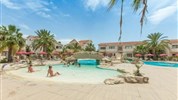 Henipa Crown Resort
