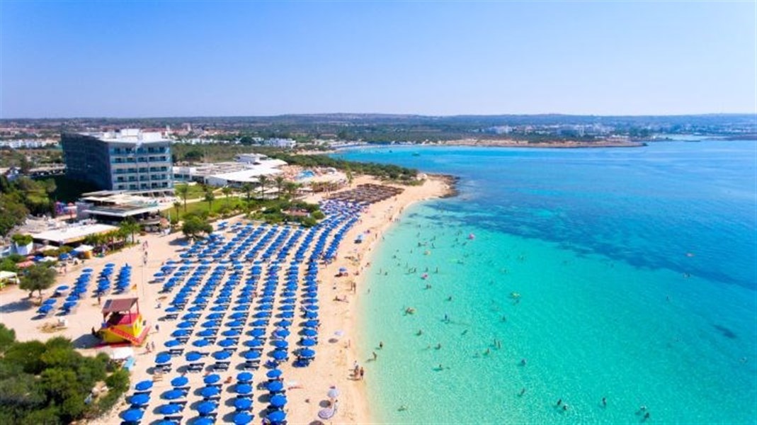 Asterias Beach Hotel