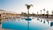 Asterias Beach Hotel