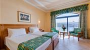Paradise Bay Resort