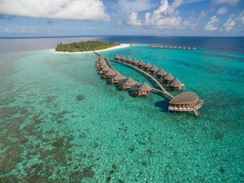 Angaga Island Resort & Spa - Rezort