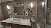 AMC Royal Hotel & Spa - Koupelna v hotelu AMC Royal