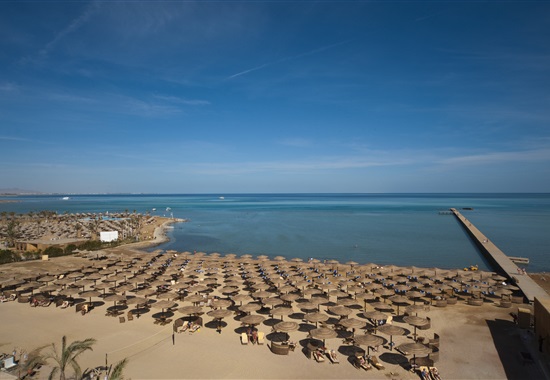 AMC Royal Hotel & Spa - 