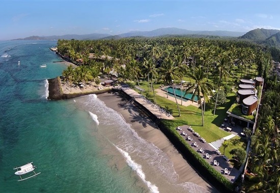 Candi Beach Resort - 