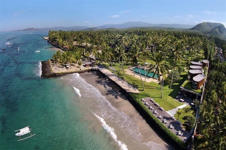 Candi Beach Resort