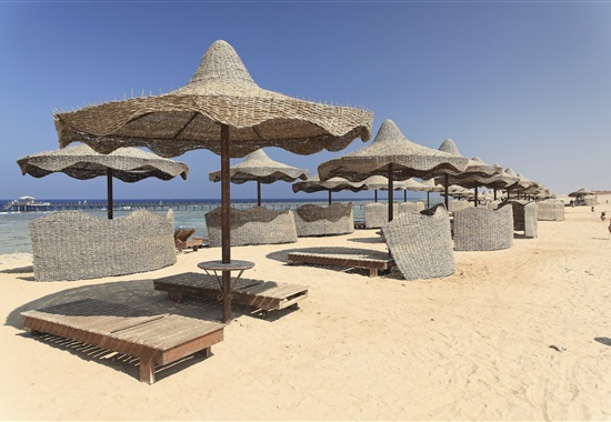 The Three Corners Happy Life Resort - 