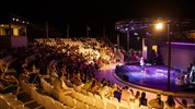 Salamis Bay Conti Hotel a Casino a 4 výlety