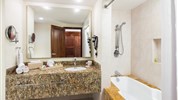 Bluebay Grand Esmeralda