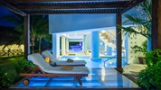 Bluebay Grand Esmeralda