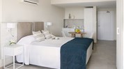 Louis Paphos Breeze Hotel