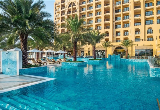 DoubleTree by Hilton Resort & Spa Marjan Island - 