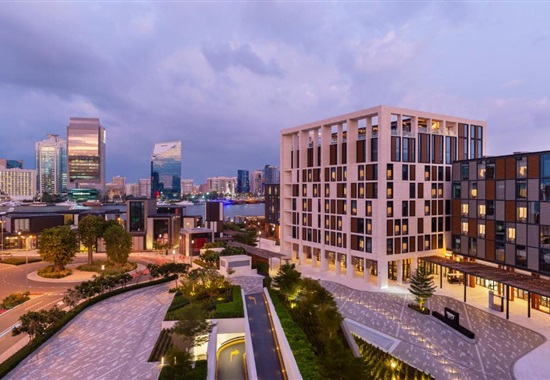 Canopy by Hilton Dubai Al Seef - 