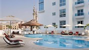 Hyatt Place Dubai Al Rigga - (Exteriér) - Bazén