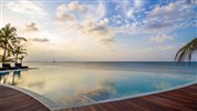 Kuredu Island Resort