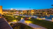 Mövenpick Waterpark Resort & Spa Soma Bay