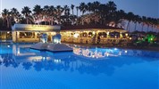 Cavo Maris Beach Hotel