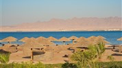Sheraton Soma Bay - Slunečníky na pláži