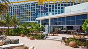 Centara Mirage Beach Resort Dubai - (Exteriér) - Bazén