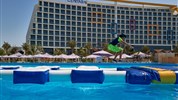 Centara Mirage Beach Resort Dubai - (Exteriér) - Bazén
