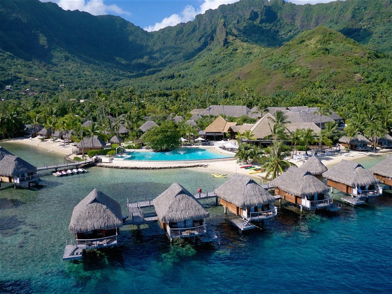 Manava Beach Resort & Spa