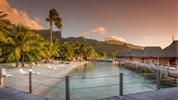Manava Beach Resort & Spa