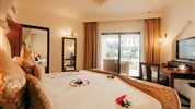 Sea Cliff Resort & Spa