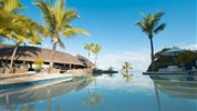 Crystals Beach Resort Belle Mare