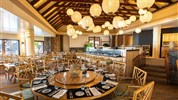 Crystals Beach Resort Belle Mare