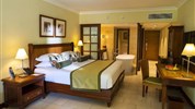 Crystals Beach Resort Belle Mare - DELUXE