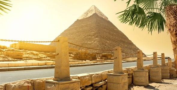 Víkend u pyramid - 