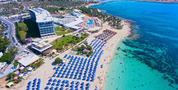 Asterias Beach Hotel - 