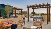 NH Collection Dubai The Palm - (Interiér) - Posezení na terase