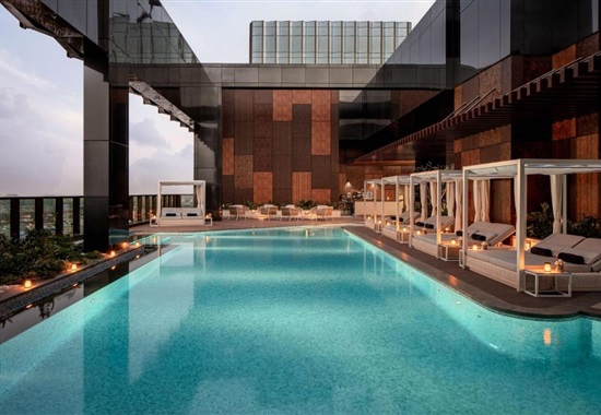 DoubleTree by Hilton Dubai M square Hotel & Residences - 