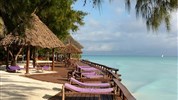 Pobyt na Zanzibaru s dvoudenním safari