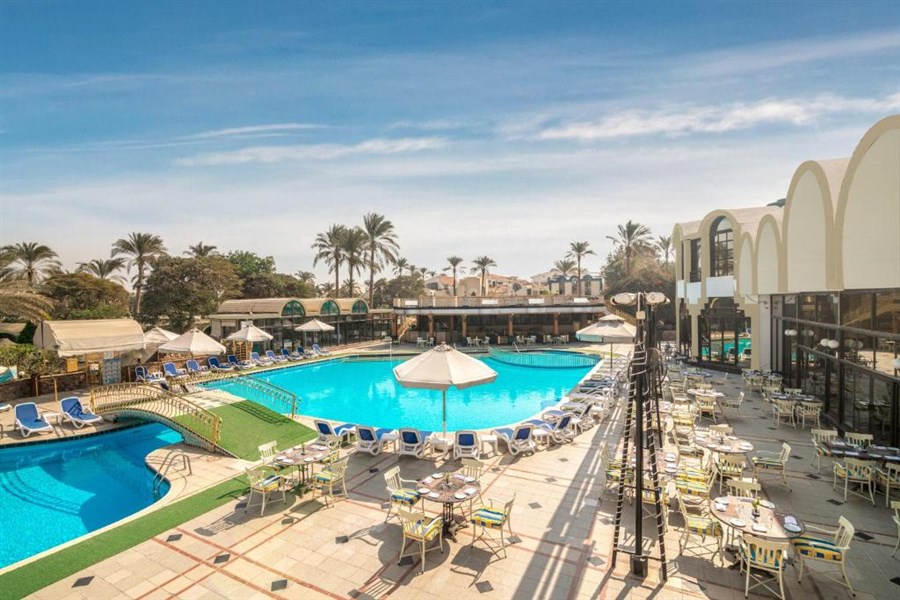 Jaz Pyramids Resort - Bazén