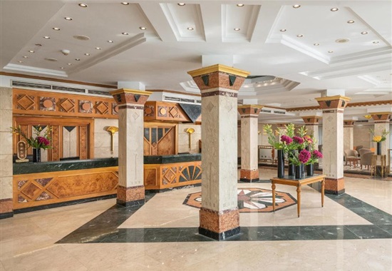 Jaz Pyramids Resort - 