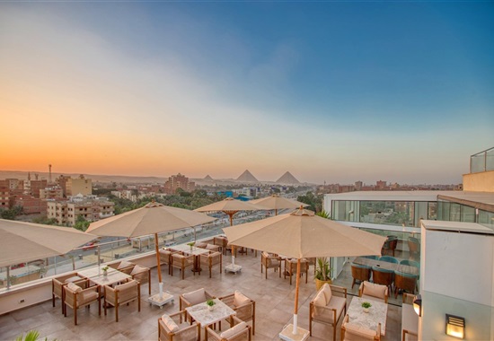 Mazar Pyramids Hotel - 