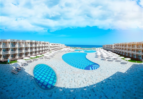 Sirena Beach Resort & Spa - 