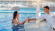 Sirena Beach Resort & Spa